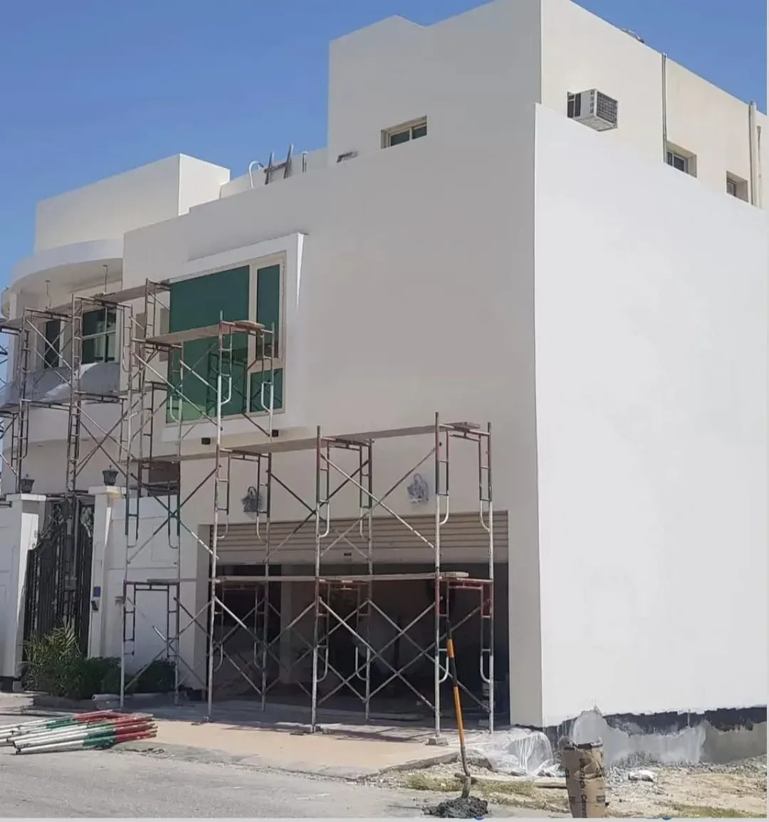 معلم محترف بدهانات الخارجية للفلل بحي الرحاب