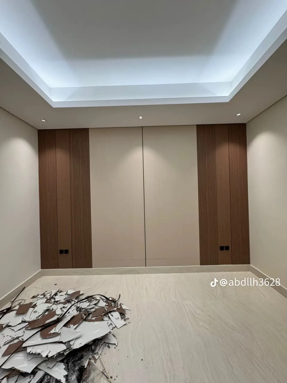 معلم ديكورات عامه في جدة حي البساتين والحمراء 