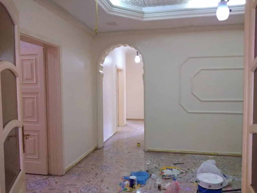 معلم مضمون لدهانات الداخلية والخارجية في جدة