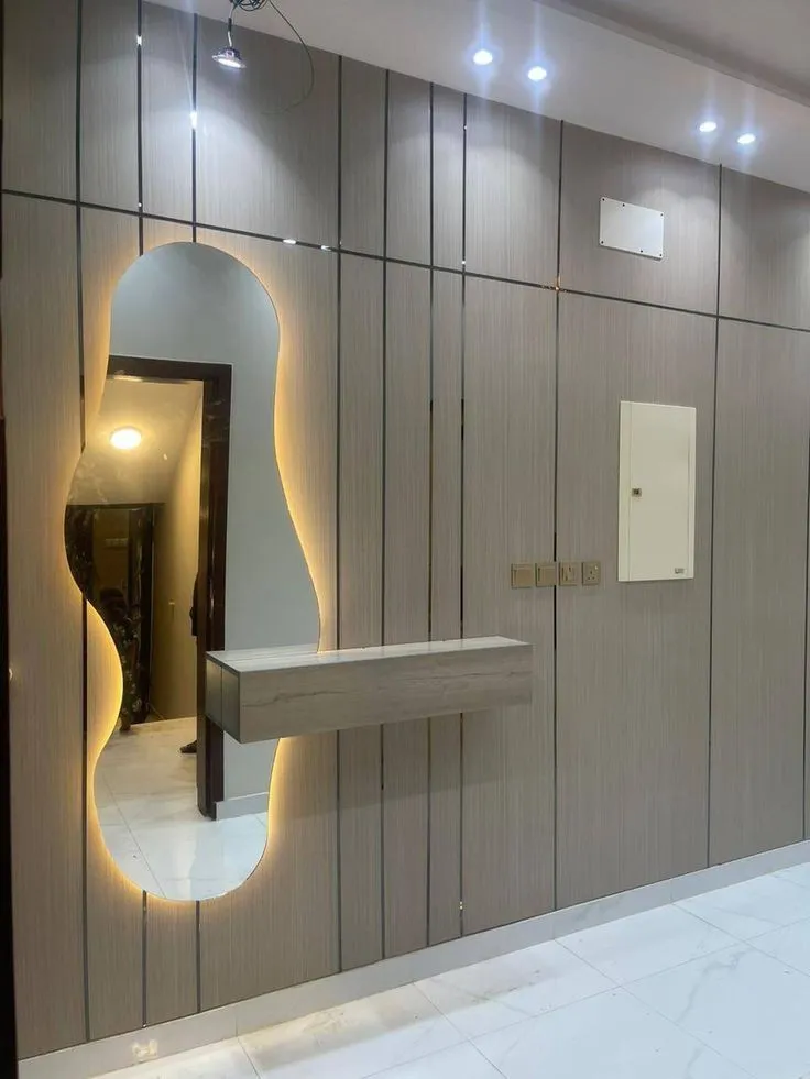 معلم دهانات وديكورات فوم وبديل الشيبورد ودواليب وترميم بجدة 