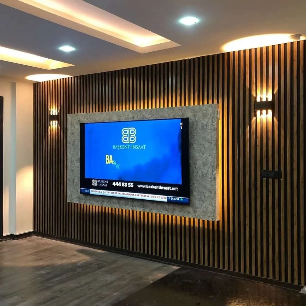 معلم دهانات وديكورات فوم وبديل الشيبورد ودواليب وترميم بجدة 