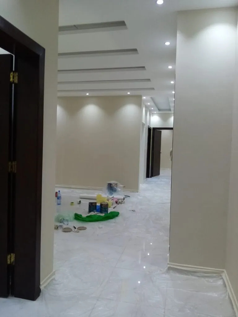 أفضل معلم دهانات وديكورات جدةلتحويل منزلك إلى لوحة فنية