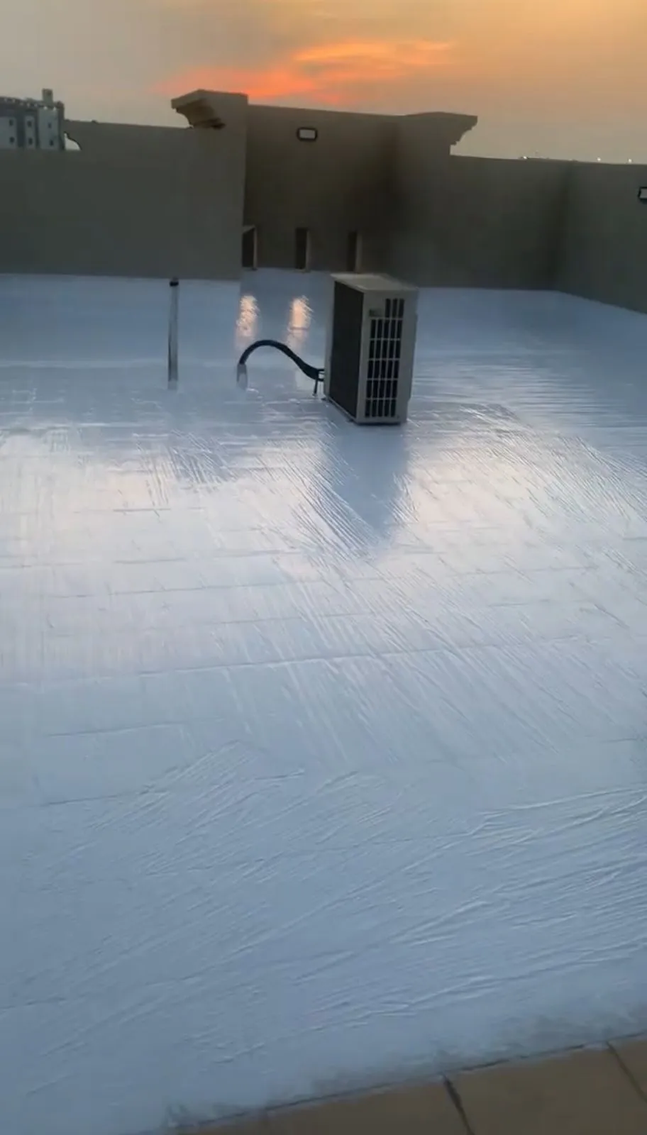 افضل معلم دهانات وعوازال بجدة حي المرجان لاسطح المنازل