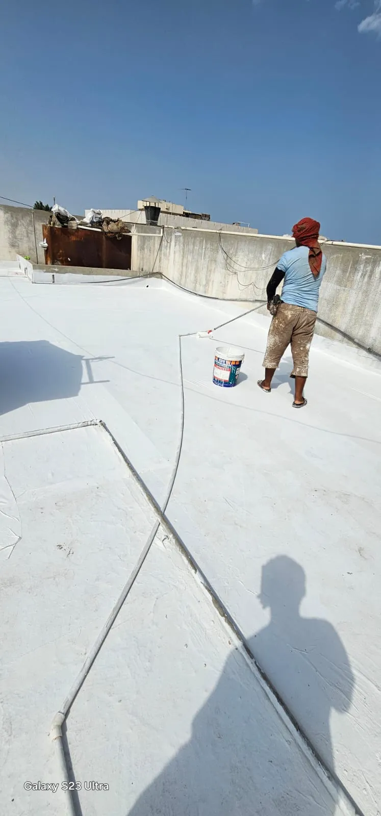 افضل معلم دهانات وعوازال بجدة حي المرجان لاسطح المنازل