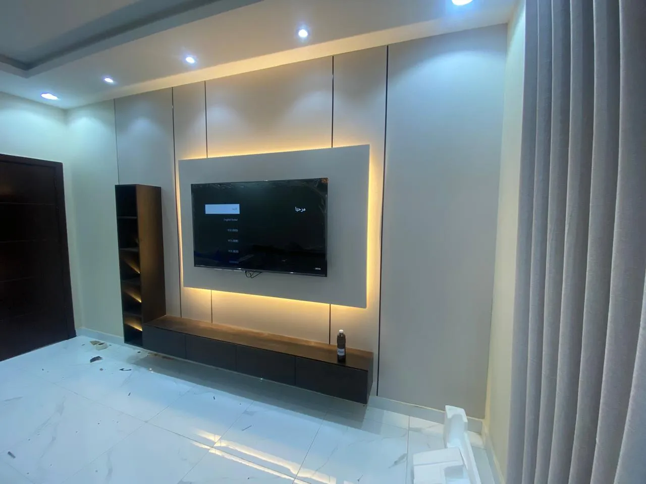 معلم بديل الشيبورد في حي الورود:لتركيب وتصميم ديكورات خشبية