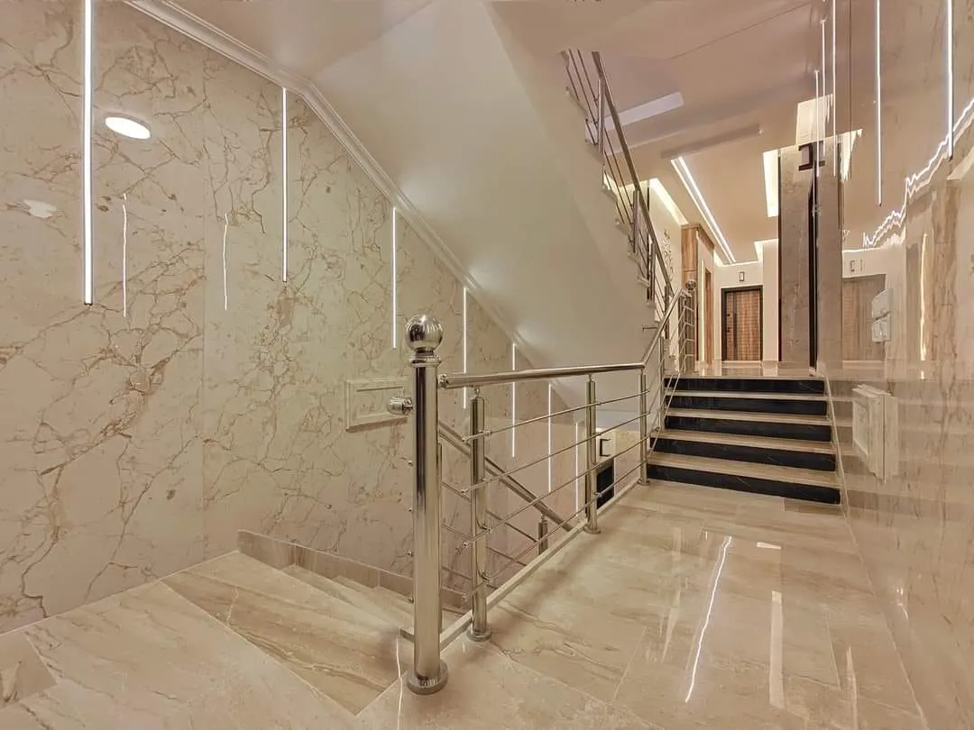 معلم ديكورات جبس بورد وفوم في جدةلمسات عصرية لمنزل الأحلام