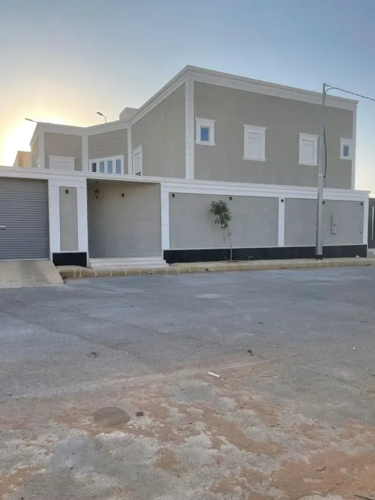 معلم دهانات خارجية جدة| تجديد واجهات منازل بلمسة احترافية 